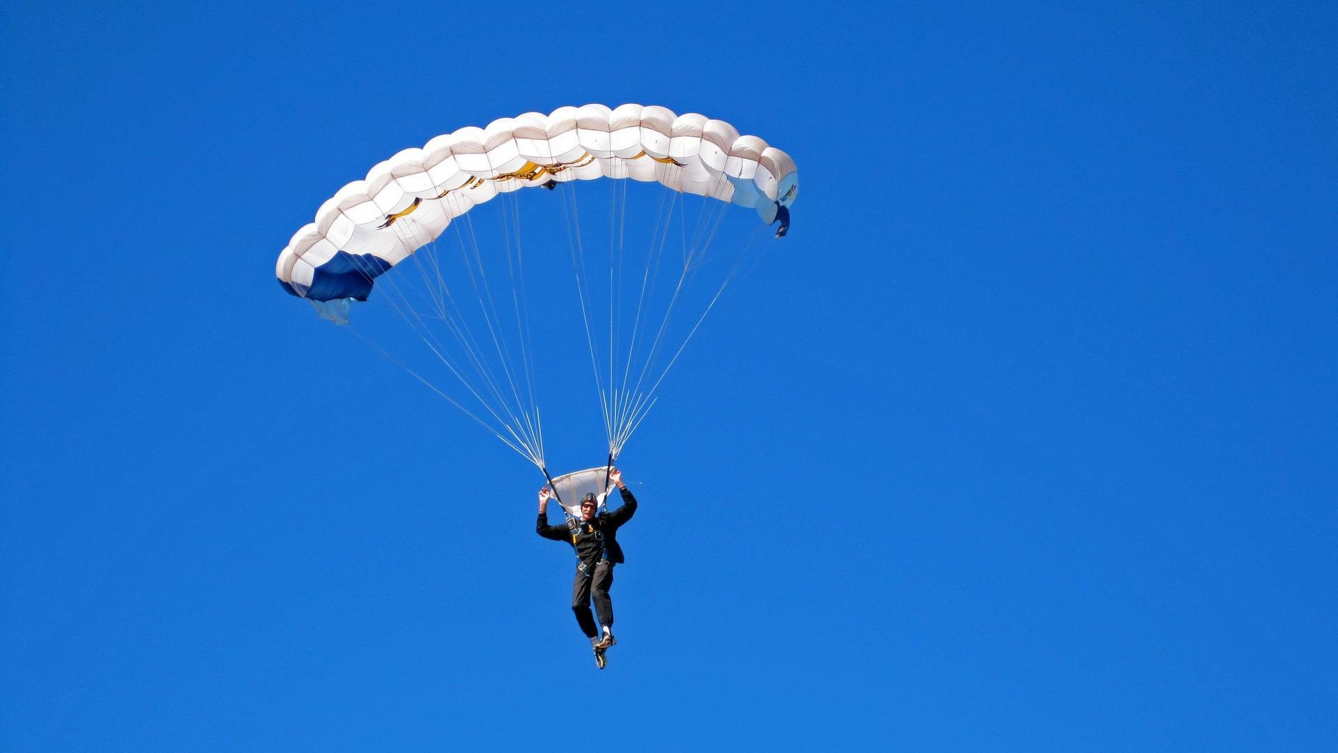 “球员异彩纷呈：场内外的趣味生活”，球场趣事